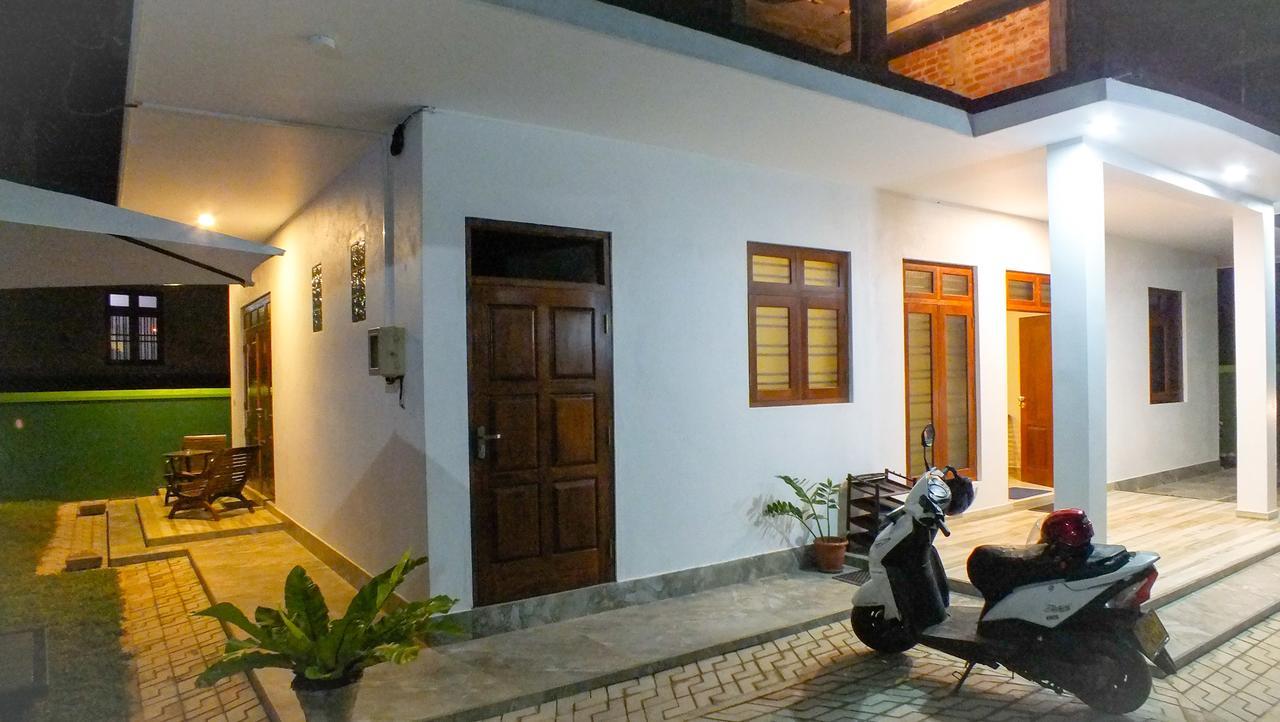 Villa Tanzanite Hikkaduwa Εξωτερικό φωτογραφία